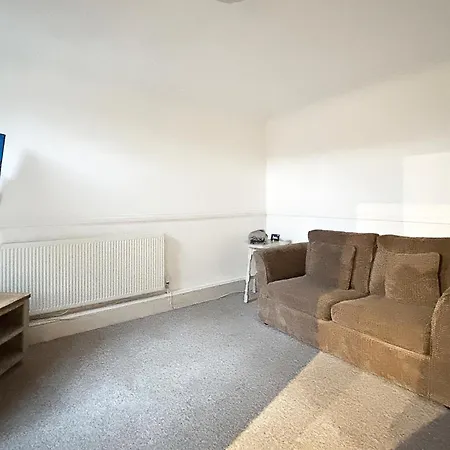 1 Bed Apartment - Central Location - Sleeps 4 - Garden - Amaya Two Grantham Exterior photo